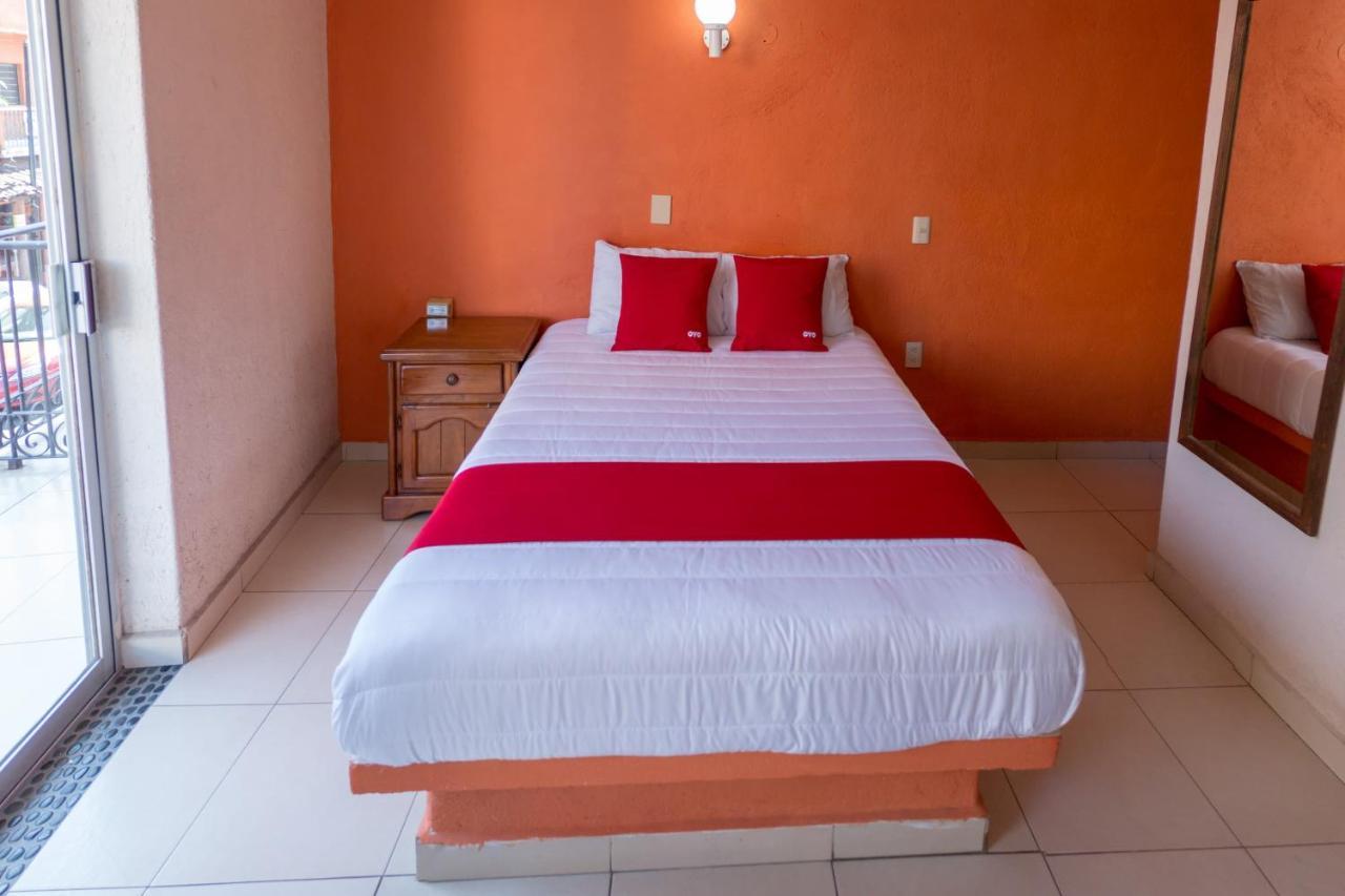 Hotel Casa Bravo Zihuatanejo Extérieur photo