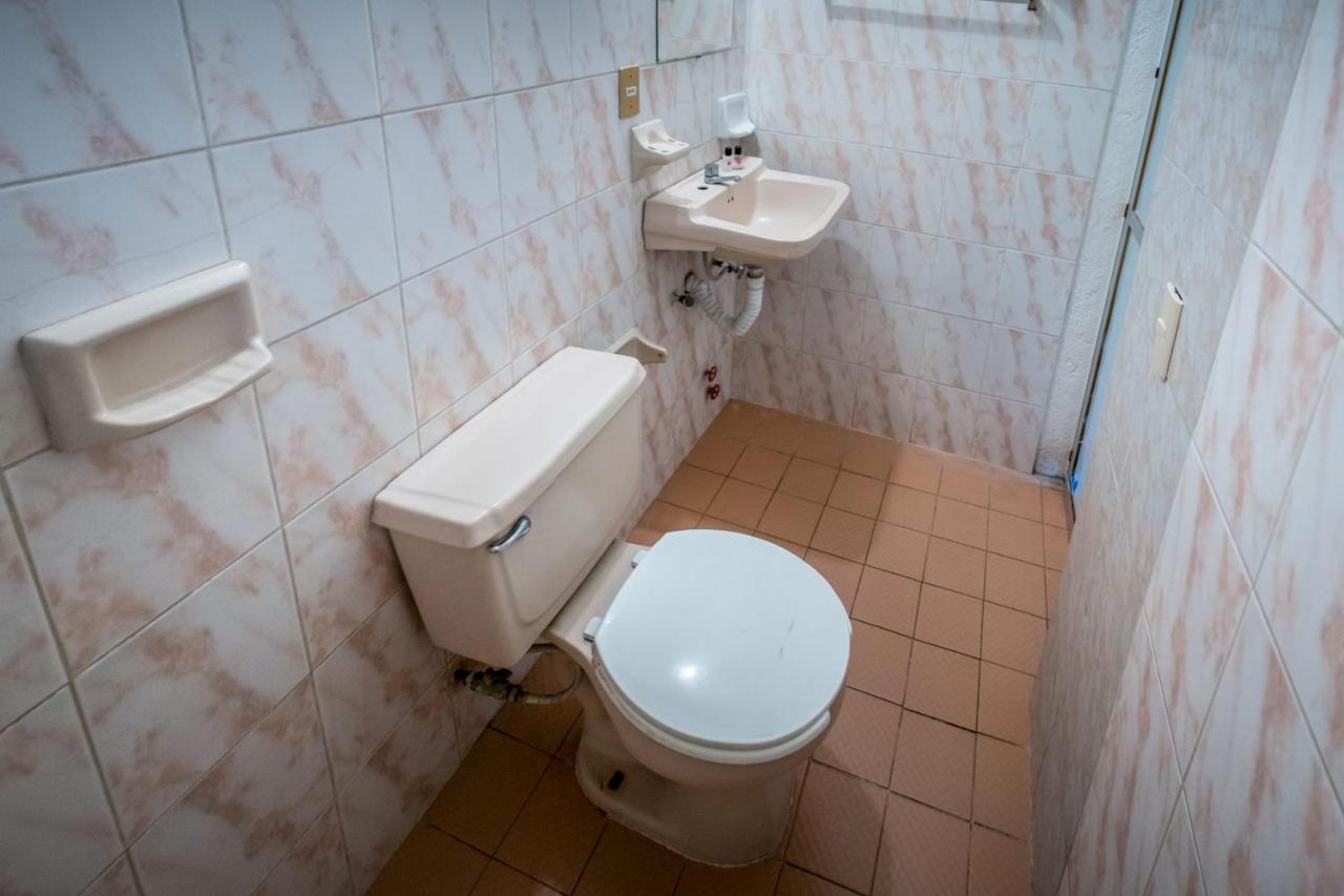 Hotel Casa Bravo Zihuatanejo Extérieur photo