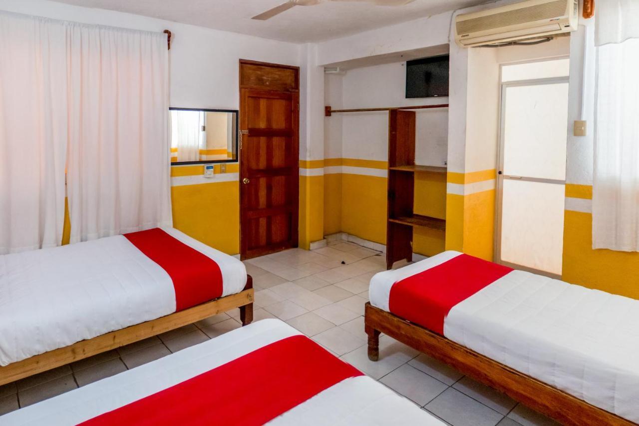 Hotel Casa Bravo Zihuatanejo Extérieur photo